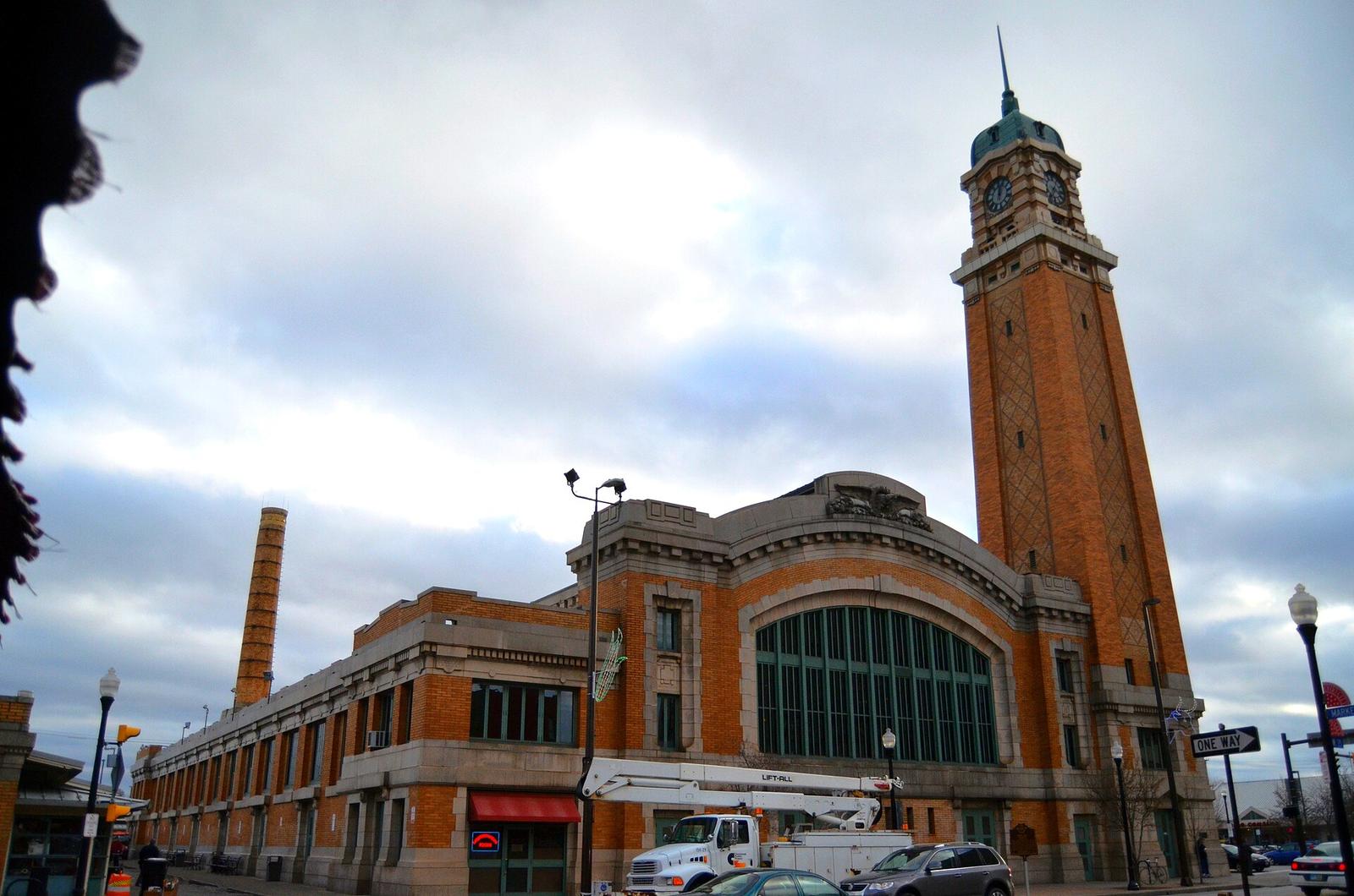 Cleveland Farmers Markets Peak in July With Fresh Tomatoes, Corn, Berries
