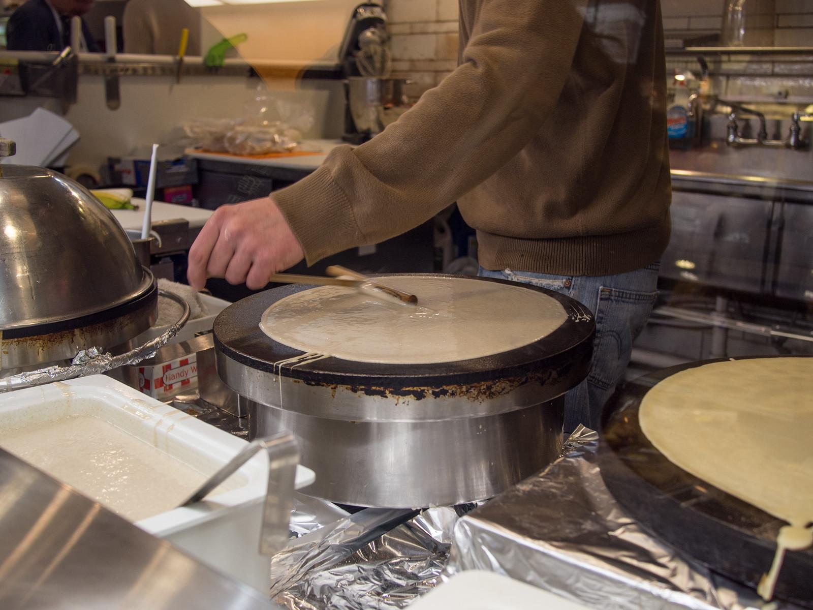 Cleveland Shoppers Discover 5 Budget-Friendly Ways to Eat Nutritious Meals